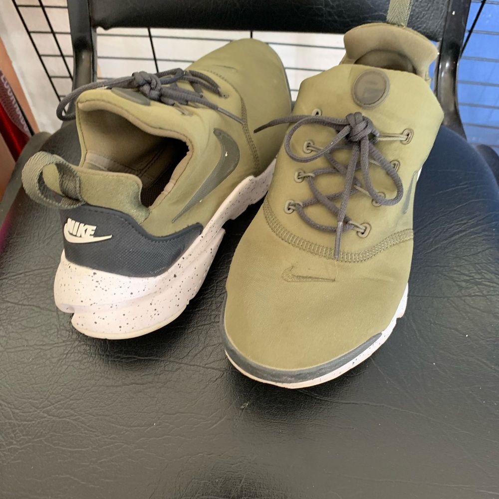 Nike
